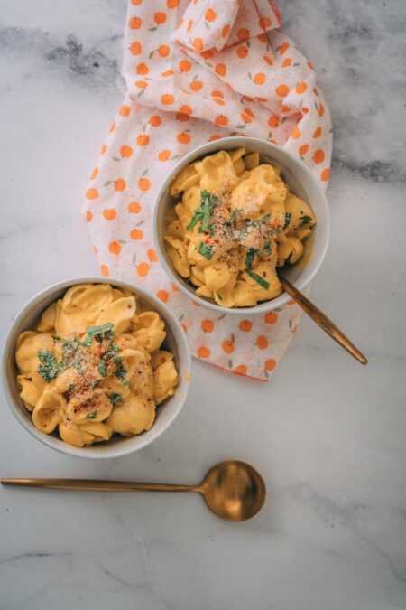 Photographie : Pâtes Crémeuses Butternut et Paprika Doux, Taryn Eliott, Pexels®