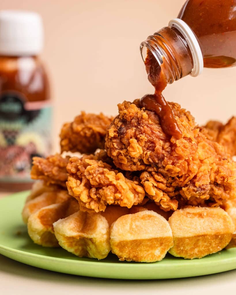 Fight the Pepper, Hot Sauce by Nomie®